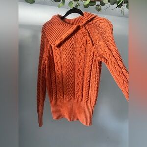 MODA International sweater